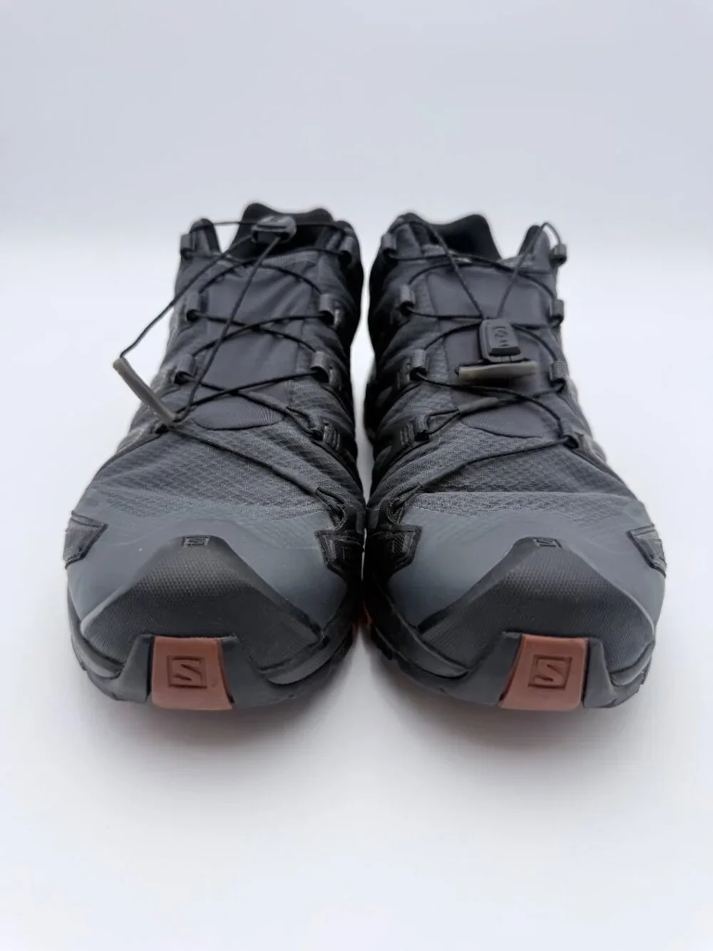 Salomon XA Pro 3D Mens Trail Running Shoes GoreTex Black Brown Size 11.5 Outsole